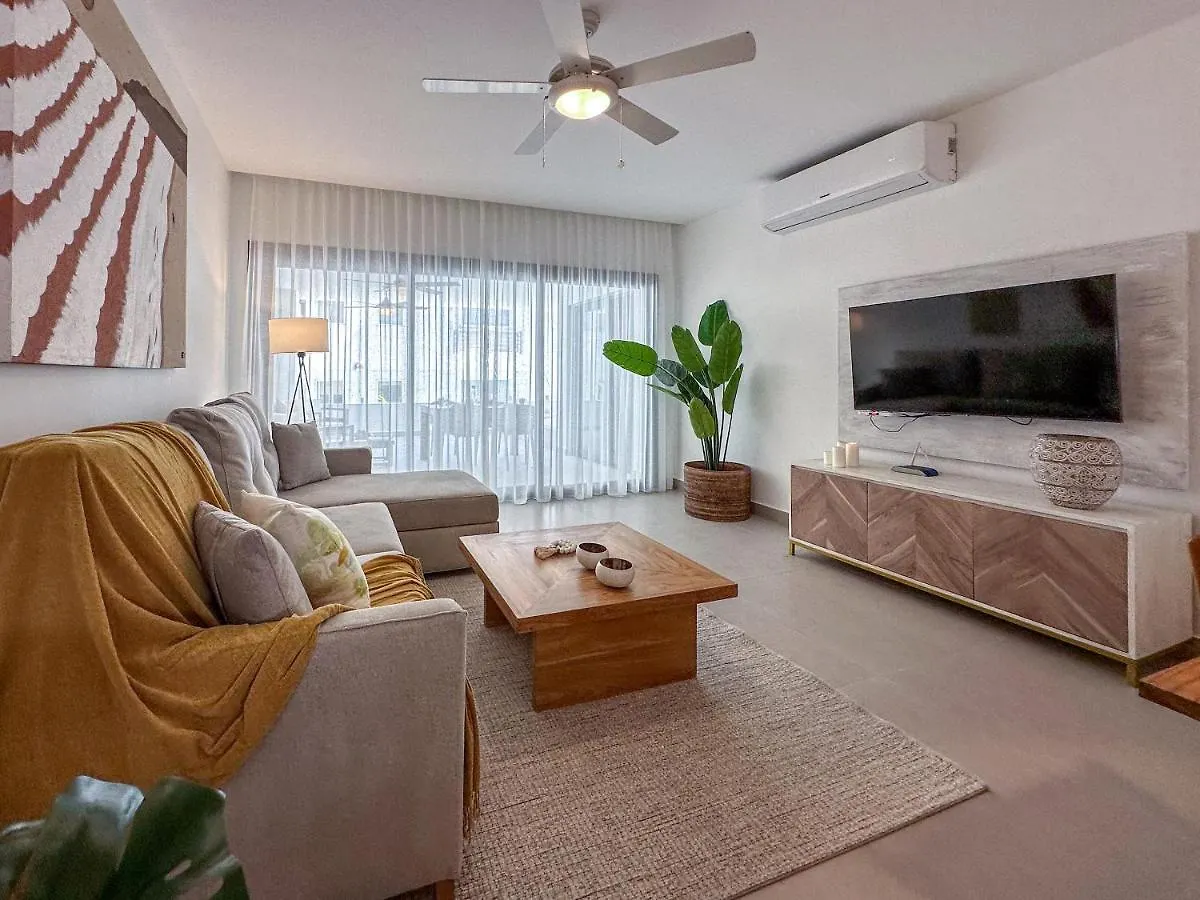 פונטה קאנה Fantastic Luxury Apartment With Bbq And Picuzzi  פונטה קאנה