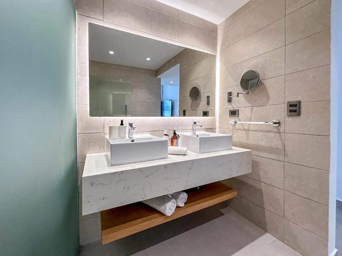 פונטה קאנה Fantastic Luxury Apartment With Bbq And Picuzzi  פונטה קאנה